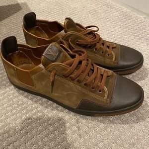Men’s Louis Vuitton Suede Shoes
